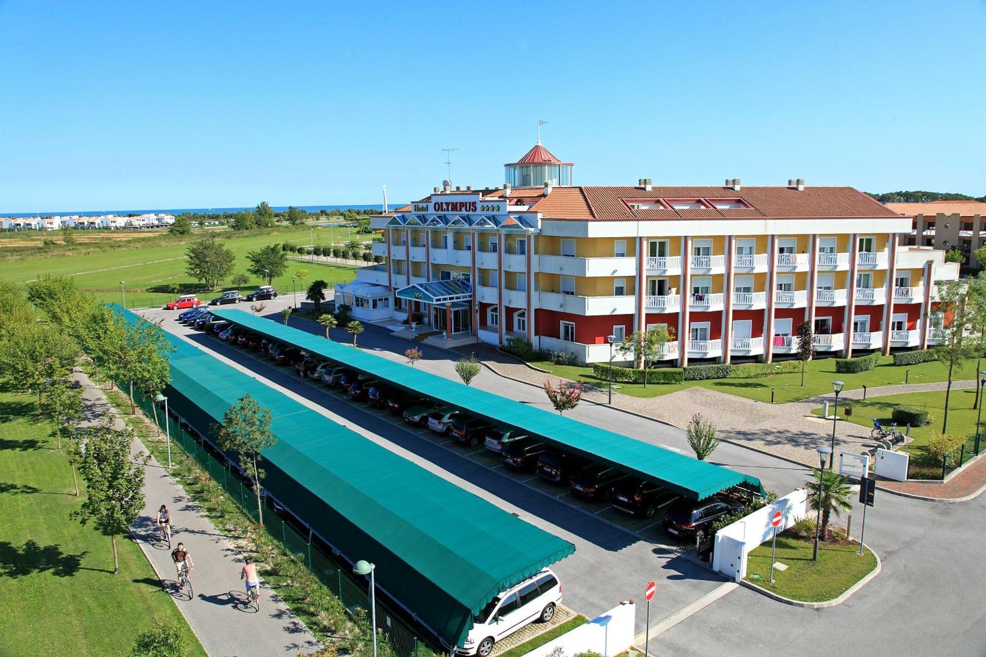 Hotel Olympus Каорле Экстерьер фото